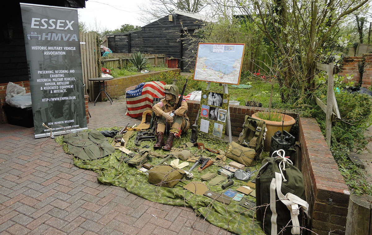 A picture of George King's collection of 2nd World War US Paratrooper equipment